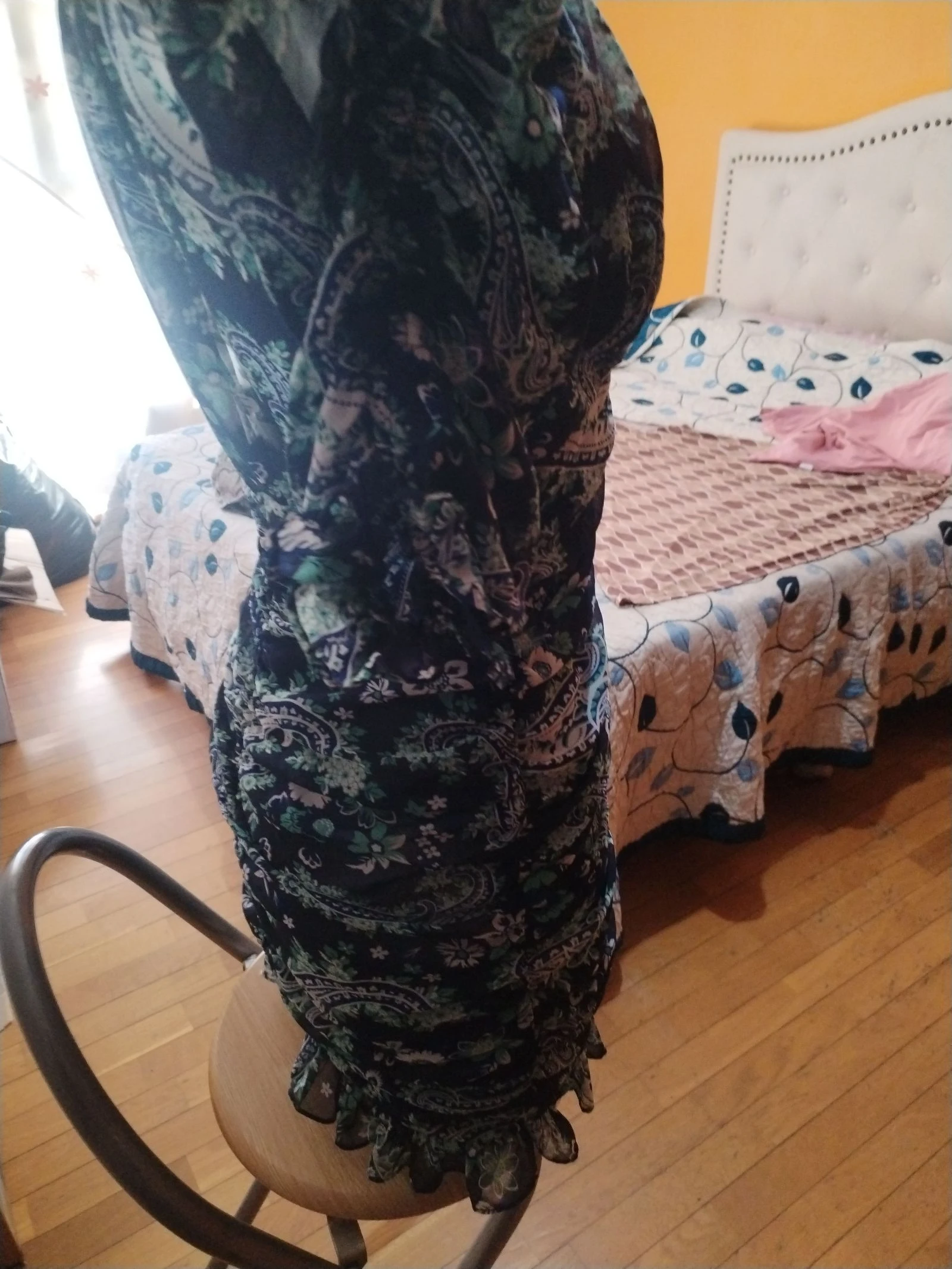 Un vestido de Zara elegante con un diseño espectacular y un estampado muy original – photo 5